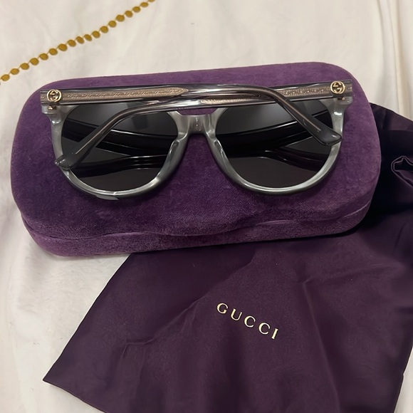 Gucci Round Grey Sunglasses main image 6